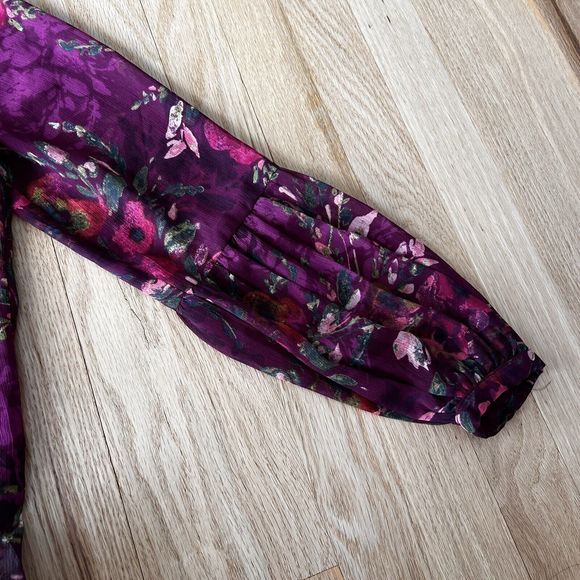 KUT from the Kloth Women Top Size M  Purple Floral‎ Sheer High Low Blouse BOHO - Picture 2 of 6